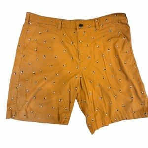 Eddie Bauer Men's Yellow Patterned Flat Front Shorts